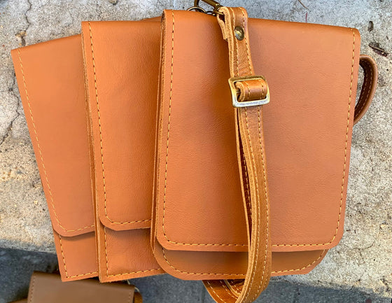 Tan - Round Corner - Essential Bag