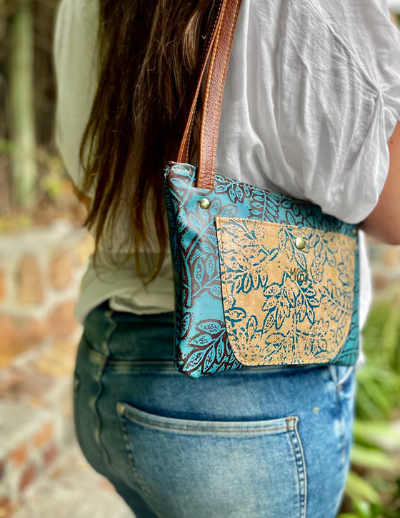 Brown Laurel - Pocket Bag