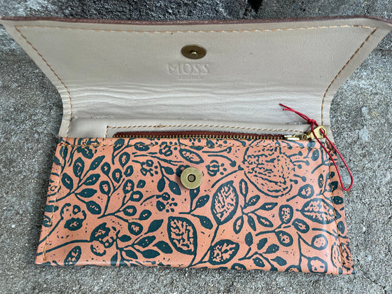 Slim Purse - Poppies on Apricot