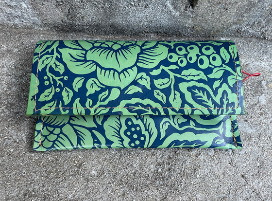 Slim Purse - Green Rose